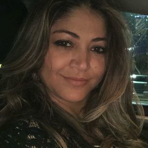 Meet your Posher, Elisangela